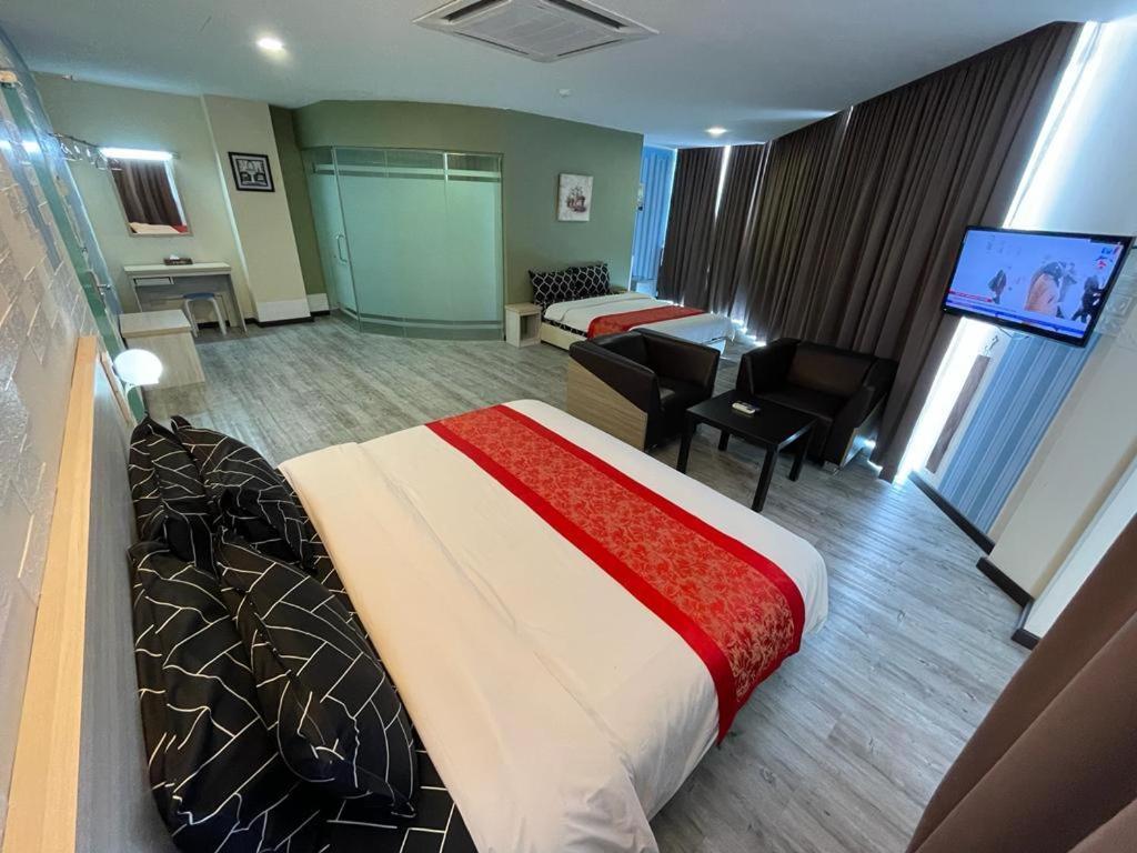 N&L Hotel Kuala Terengganu Luaran gambar